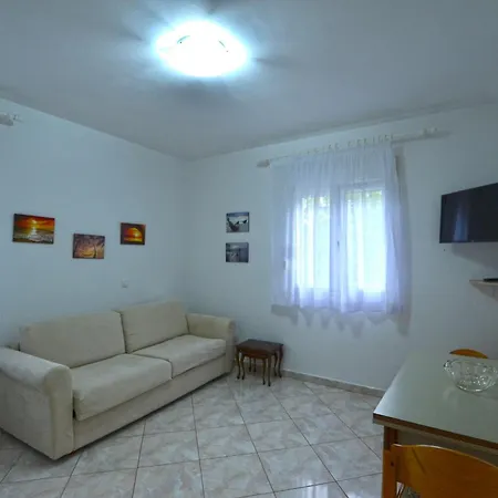 Sorici Apartments Guest house